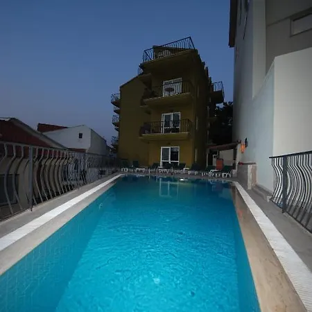 Apart Otel Es Turunç