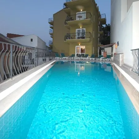 Apart Otel Es Turunç