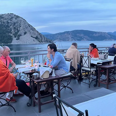 Es Apart Otel Turunç