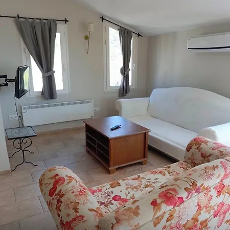 Es Apart Otel 2*